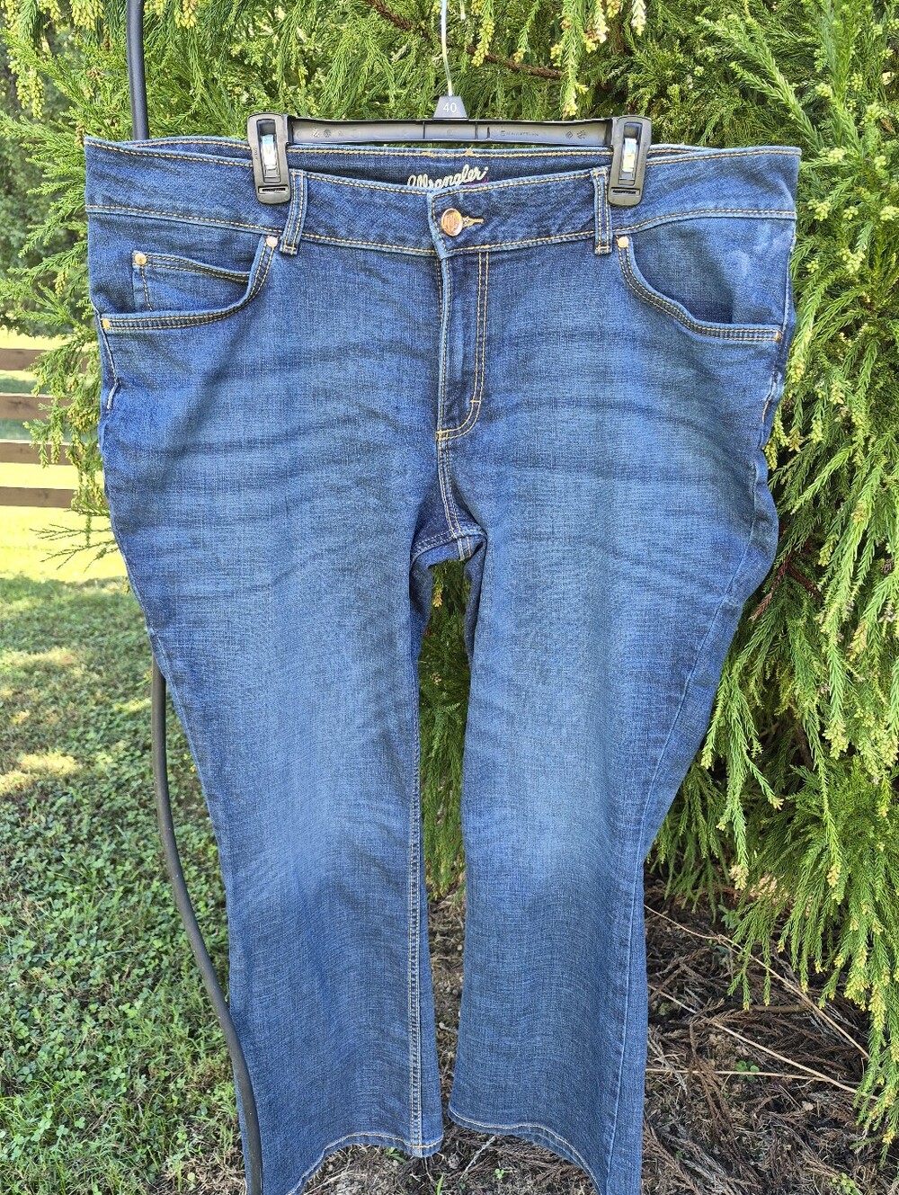 Wrangler Ladies Medium Blue Boot Cut Jeans 22w